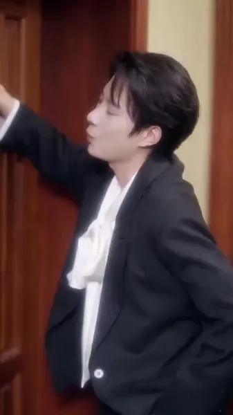 ใต้แสงจันทร์ ฉันมีเพียงแสงของคุณ