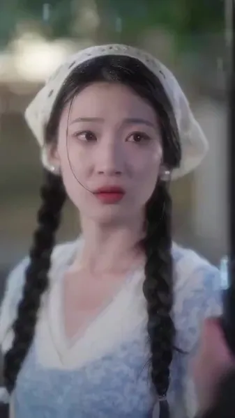 ใต้แสงจันทร์ ฉันมีเพียงแสงของคุณ