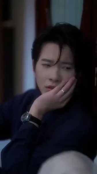 ใต้แสงจันทร์ ฉันมีเพียงแสงของคุณ