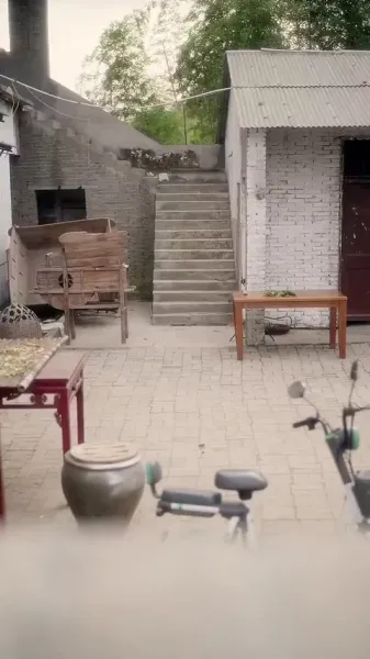 ใต้แสงจันทร์ ฉันมีเพียงแสงของคุณ