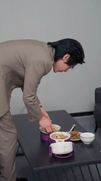 ดั่งแสงแรกของ