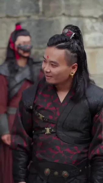 มังกรแท้ผู้ฝ่าฟันทุกข์เข็ญ