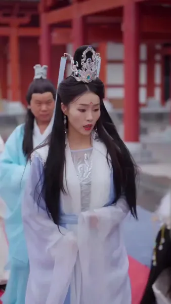 มังกรแท้ผู้ฝ่าฟันทุกข์เข็ญ