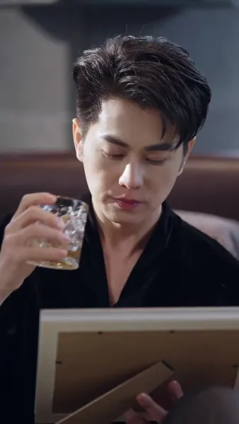 ดอกไม้ผลิบานอีกครั้ง