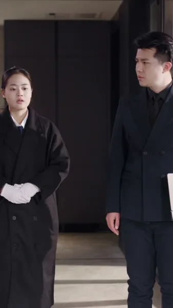 ดอกไม้ผลิบานอีกครั้ง