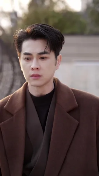 ดอกไม้ผลิบานอีกครั้ง