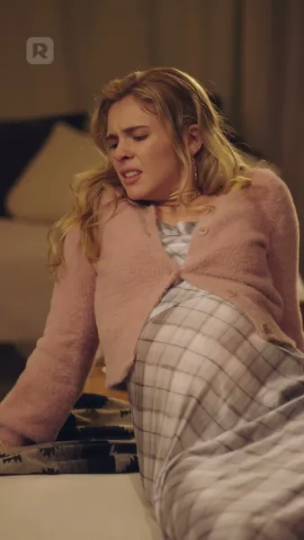 ตื่นมาตั้งครรภ์