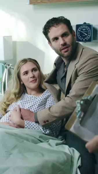 ตื่นมาตั้งครรภ์