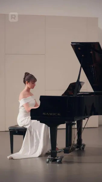 ปฏิวัติหุ่นพลิกรัก