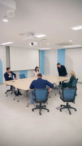 ปฏิวัติหุ่นพลิกรัก