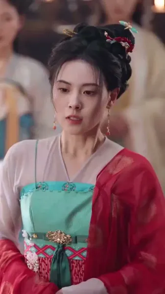 แผนการใต้ผ้าไหม