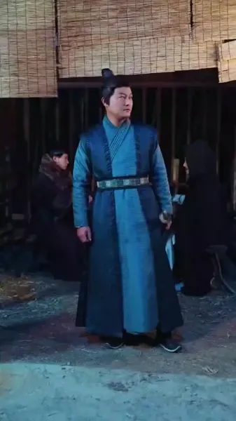 แผนการใต้ผ้าไหม