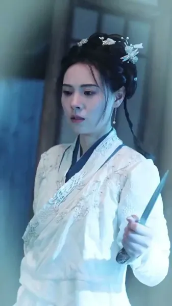 แผนการใต้ผ้าไหม