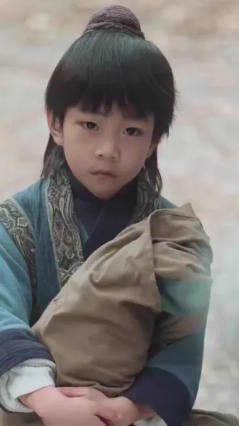 แผนการใต้ผ้าไหม