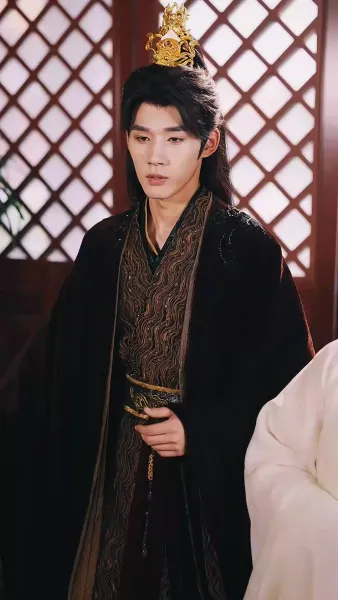 ผัวที่ลักพามา กลับเป็นอ๋องชาย