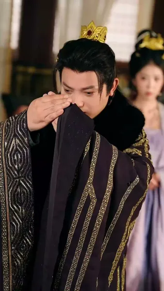 ผัวที่ลักพามา กลับเป็นอ๋องชาย