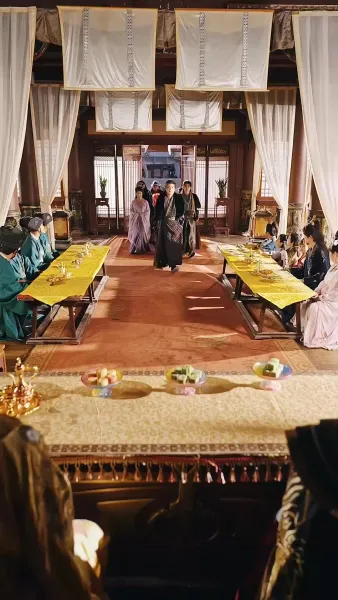 ผัวที่ลักพามา กลับเป็นอ๋องชาย