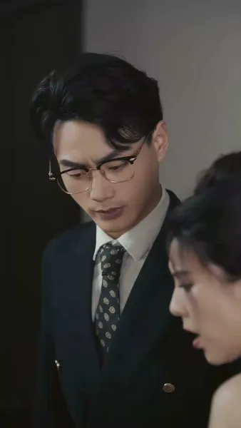 ผู้สรรพสถิตเงียบๆ ทุกอย่างทราบทุกอย่าง