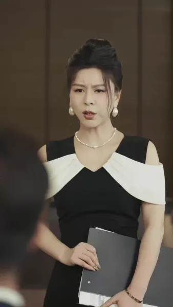 ผู้สรรพสถิตเงียบๆ ทุกอย่างทราบทุกอย่าง