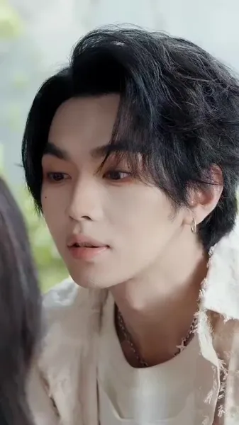 ไฟกลางวัน