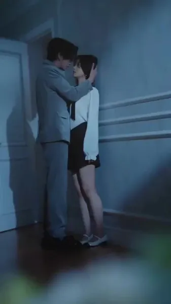 ไฟกลางวัน