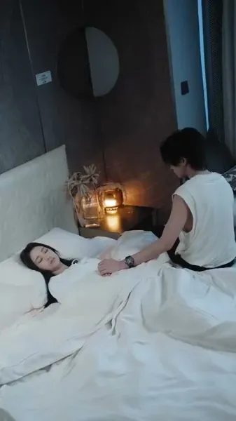 ไฟกลางวัน