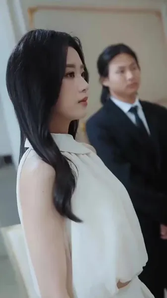 ไฟกลางวัน