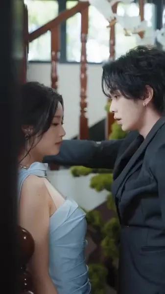 ไฟกลางวัน