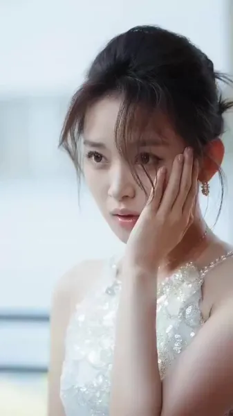 ไฟกลางวัน