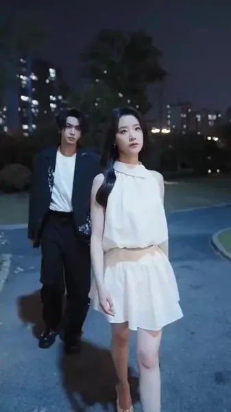 ไฟกลางวัน