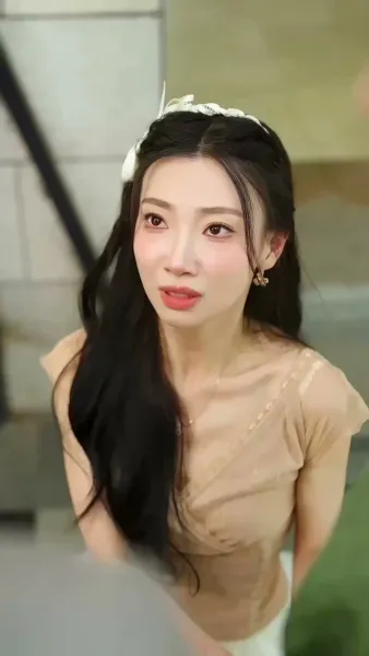 ดอกไม้สีเถ้า