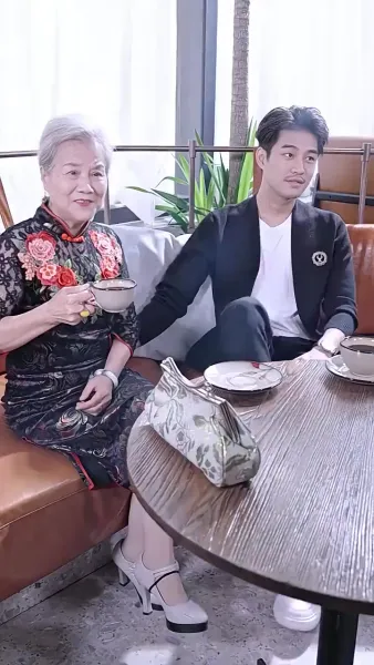 หวานแต่งงาน 100 คะแนน: จูบของฮัวโชว์