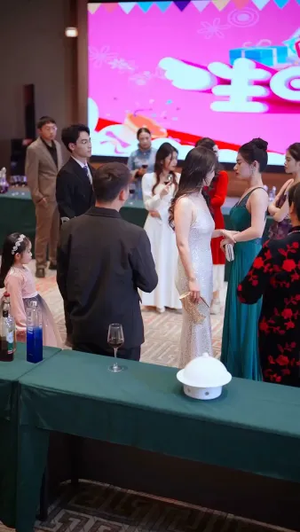 ลูกมาก่อน รักค่อยมา