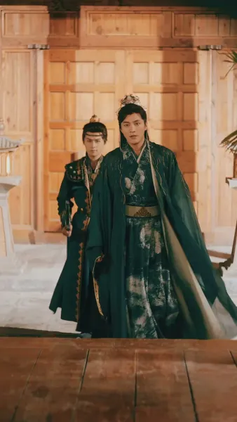 บุพเพใต้เงาบุปผา