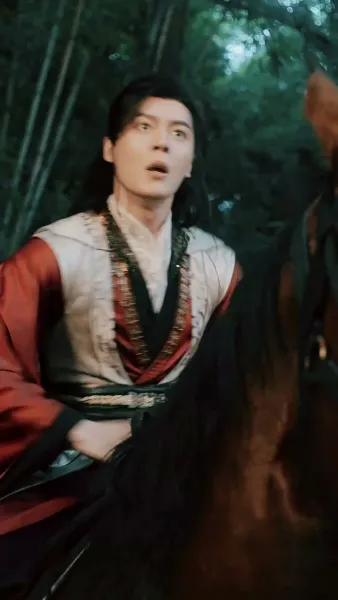 บุพเพใต้เงาบุปผา