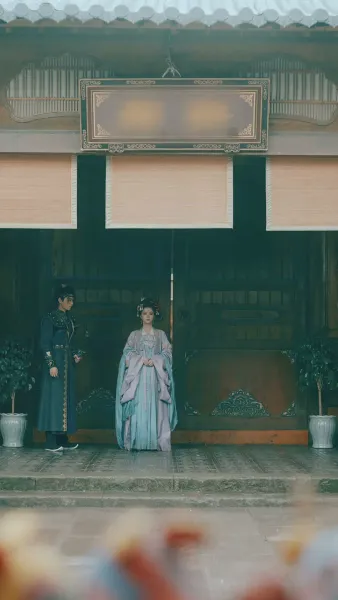 บุพเพใต้เงาบุปผา