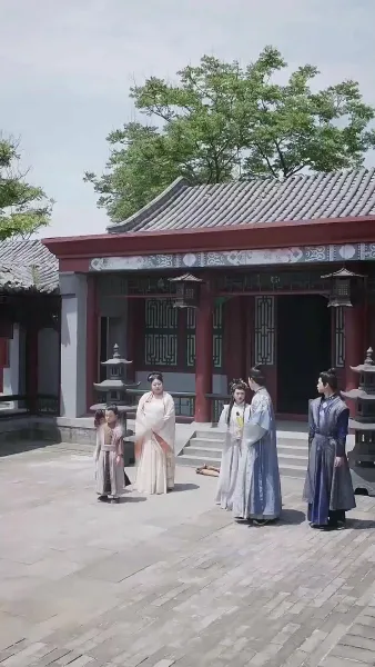 ท่านแม่เกิดใหม่ไฉไลกว่าเดิม