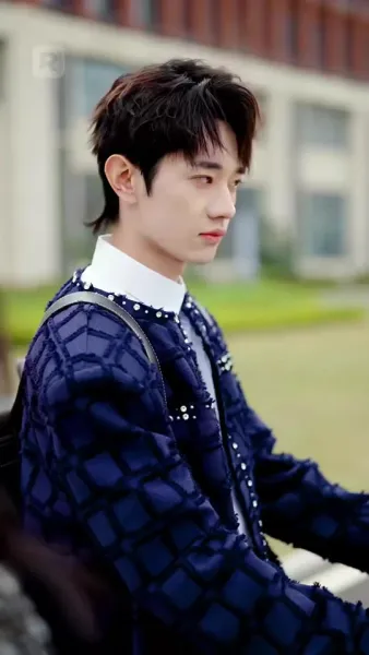 แสร้งอ่อนแอ แตะชัยใหญ่