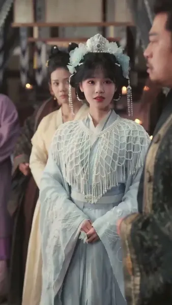 ในอ้อมกอดของข้า（ฉบับพากย์ ）