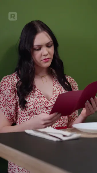 ผูกรักชายคาเดียวกัน