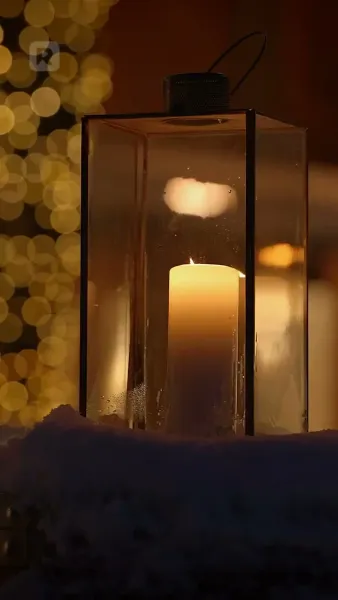 ผูกรักชายคาเดียวกัน