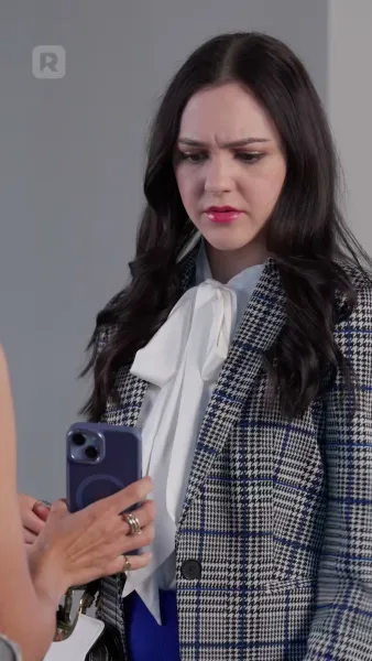 ผูกรักชายคาเดียวกัน