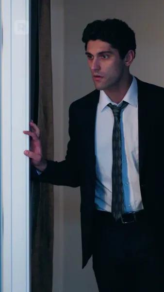 ผูกรักชายคาเดียวกัน