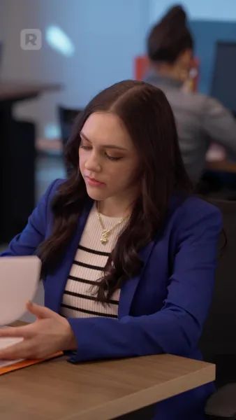 ผูกรักชายคาเดียวกัน