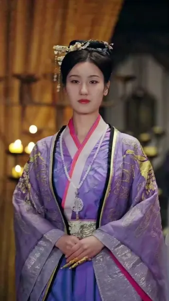 คืนวังหงส์คู่