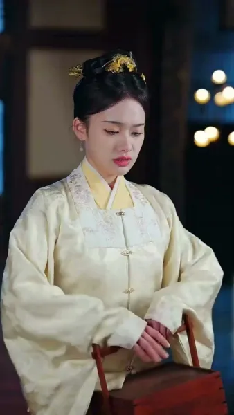 คืนวังหงส์คู่