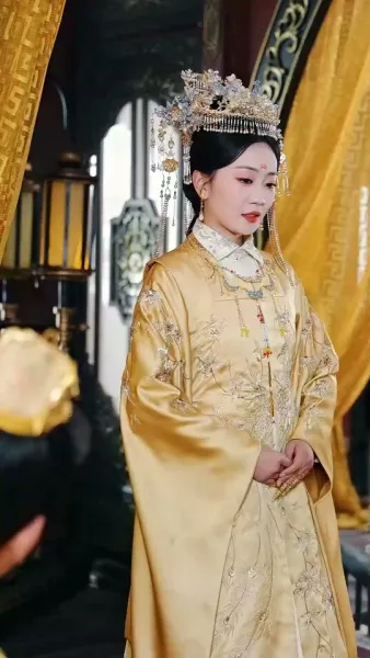 คืนวังหงส์คู่