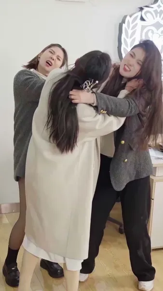 ห้าทายาทแสบกับหม่ามี้สุดแกร่ง