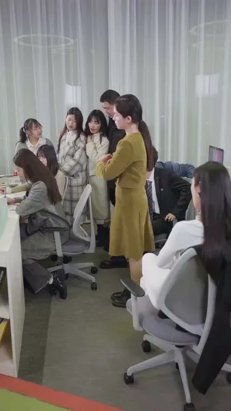 ห้าทายาทแสบกับหม่ามี้สุดแกร่ง