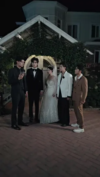 [พากย์เสียง] คุณหนูกลับมาเพื่อเฉิดฉาย